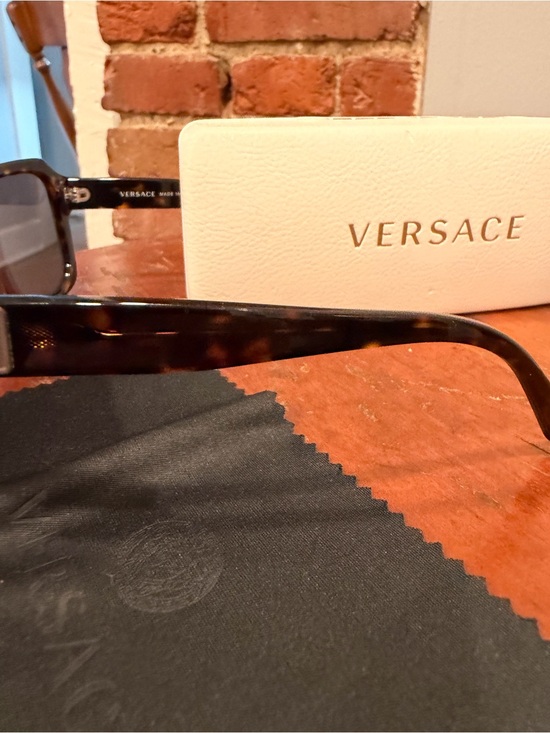 VERSACE 4207 108/73 Sunglasses Tortoise Dark Havana Greek Key w/ Case & Cloth main image 11